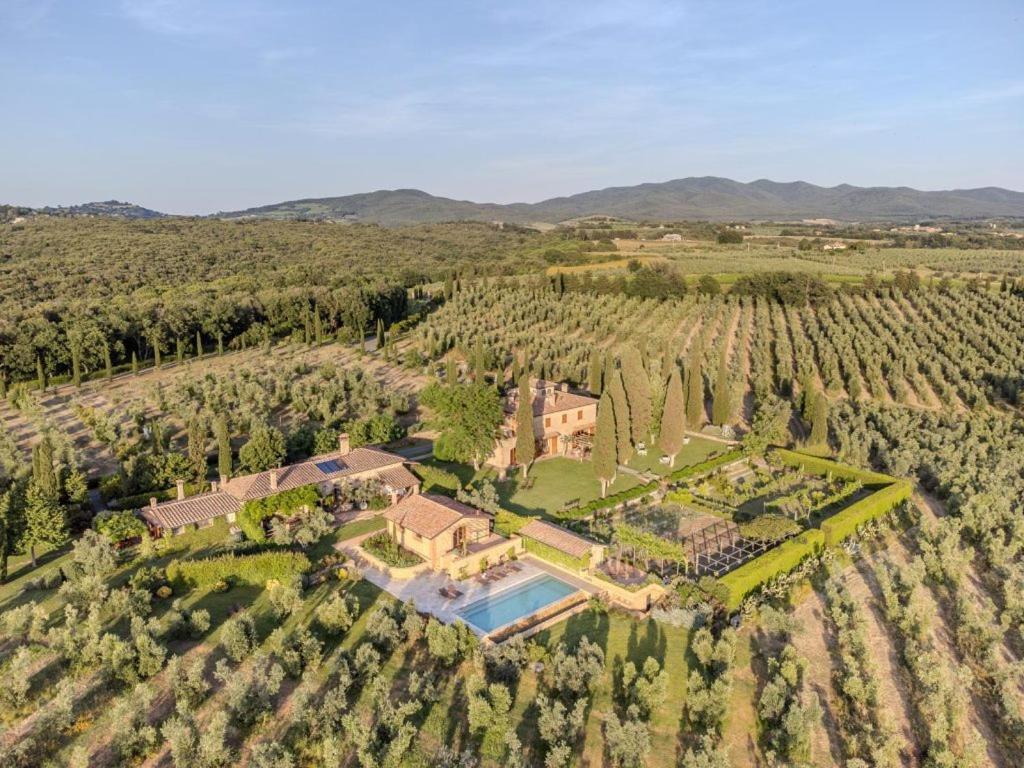 Podere Le Mezzelune Bibbona Exterior photo