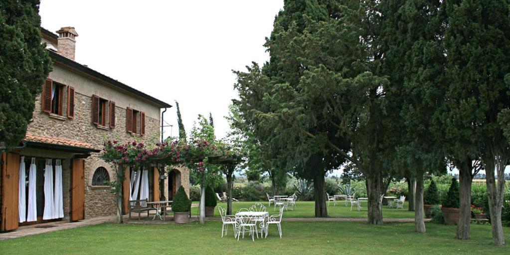Podere Le Mezzelune Bibbona Exterior photo
